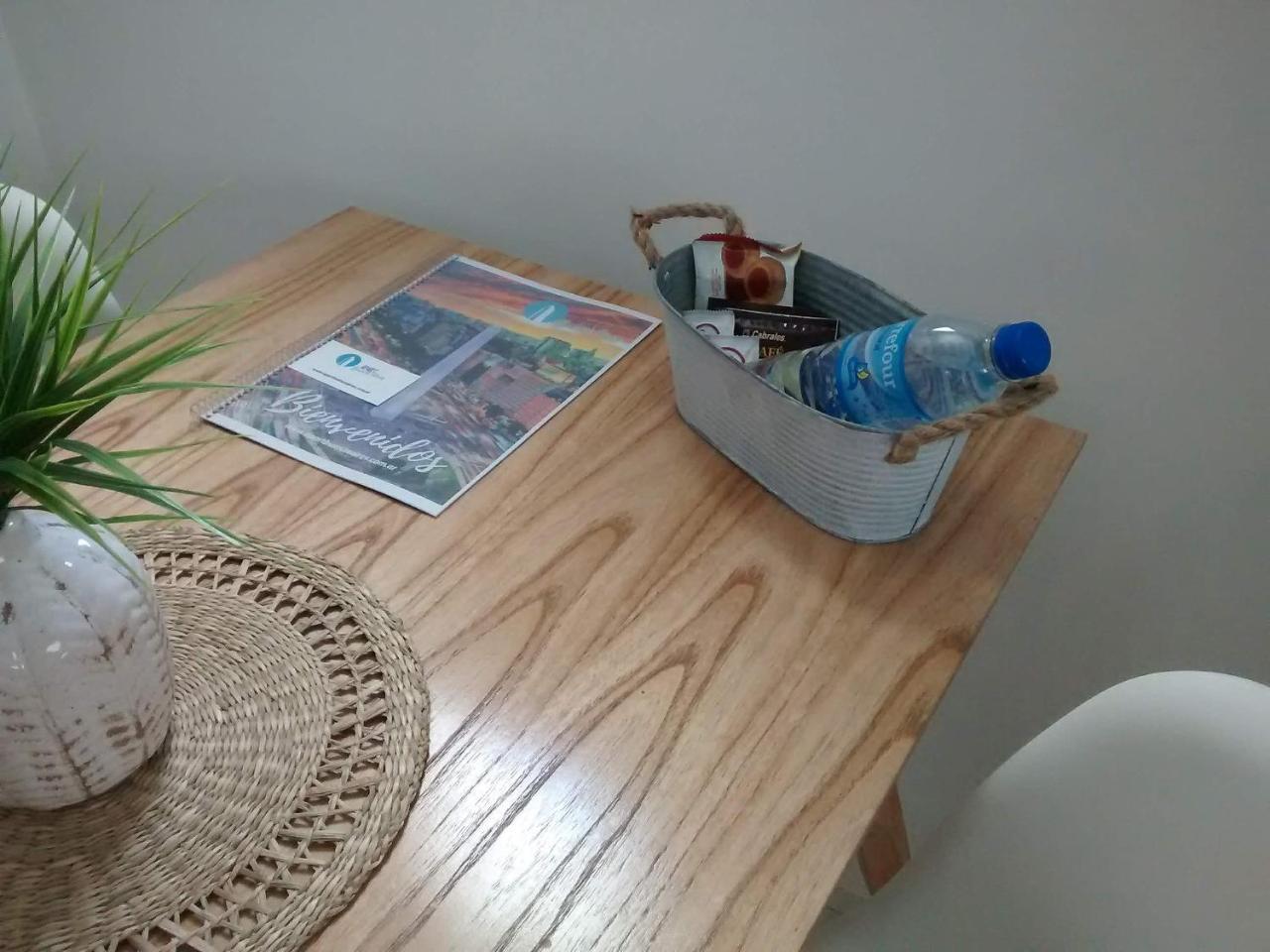 Departamento Monoambiente A Metros Del Obelisco Lägenhet Buenos Aires Exteriör bild